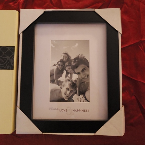 Picture frames - Picture 4 of 8